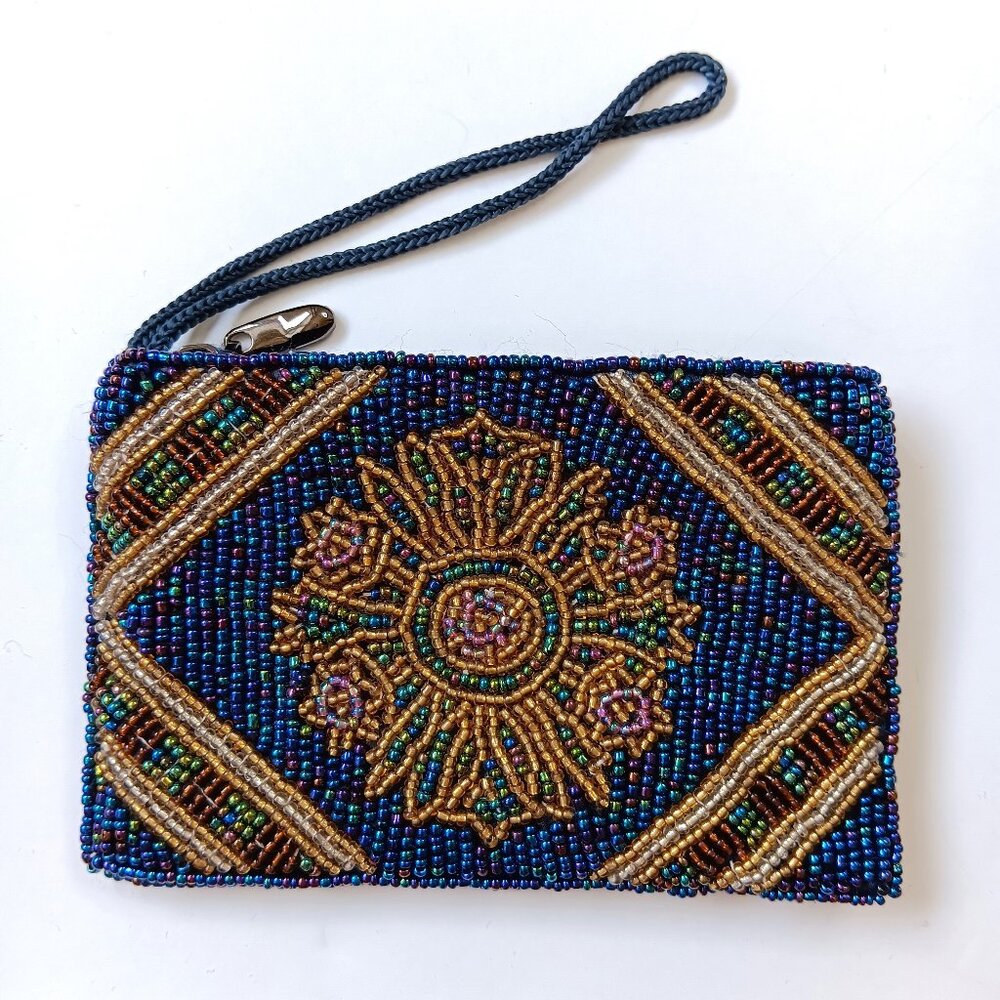 Lady Jane Designs Women's Blue Medallion Beaded Wristlet 5" x 3.25" x .5"